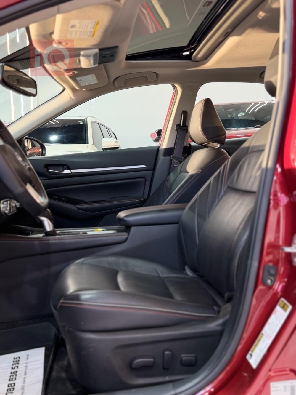 https://cdn.iqcars.io76be3769-5cb8-4bbf-a29e-749b8c878eb5_3.jpg